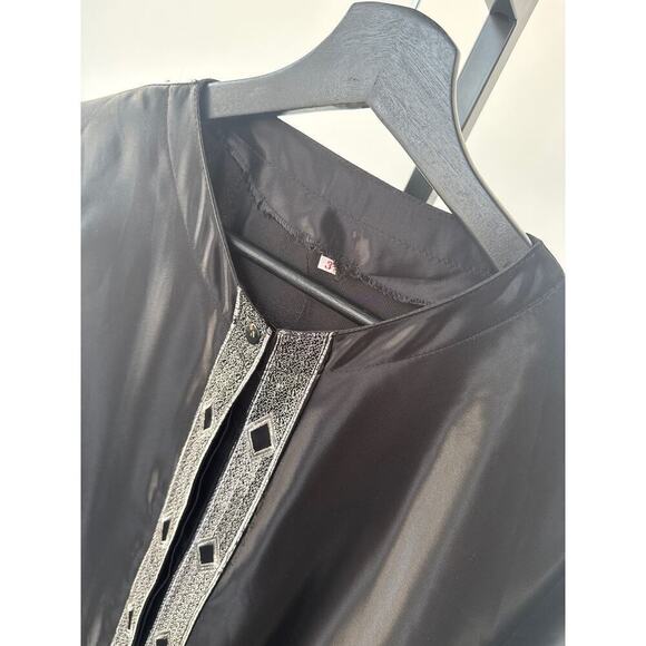 Women’s Black Kaftan Button Down Dress With Silver Embroidery Size 3 - Picture 4 of 12